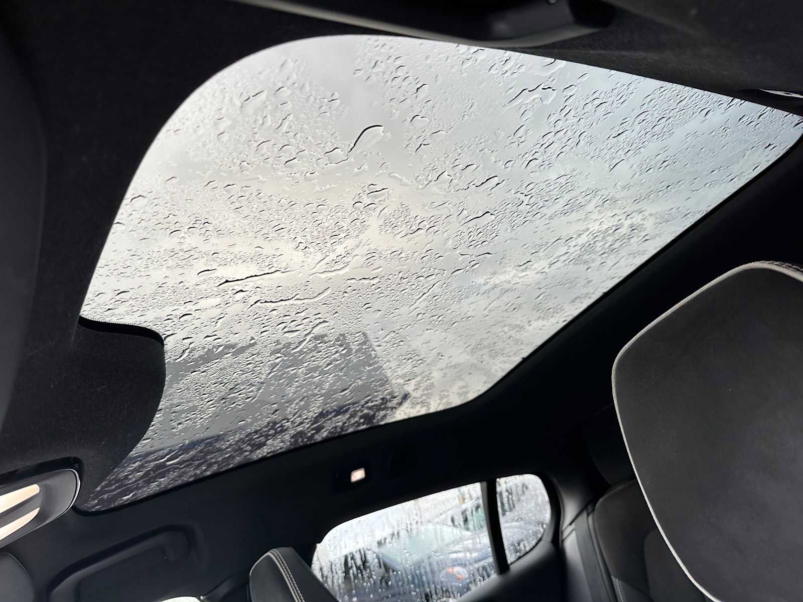 Certified 2023 Volvo C40 P8 Recharge Ultimate image 23