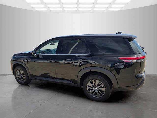 Used 2022 Nissan Pathfinder S image 10