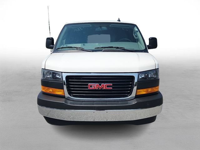 Used 2025 GMC Savana 2500 w/ Driver Convenience Package RWD image 2
