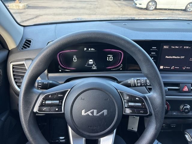 Used 2024 Kia Seltos LX image 16