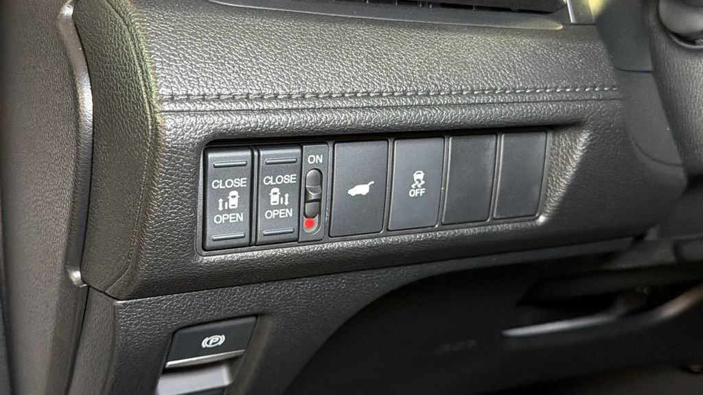 Used 2025 Honda Odyssey EX-L image 24