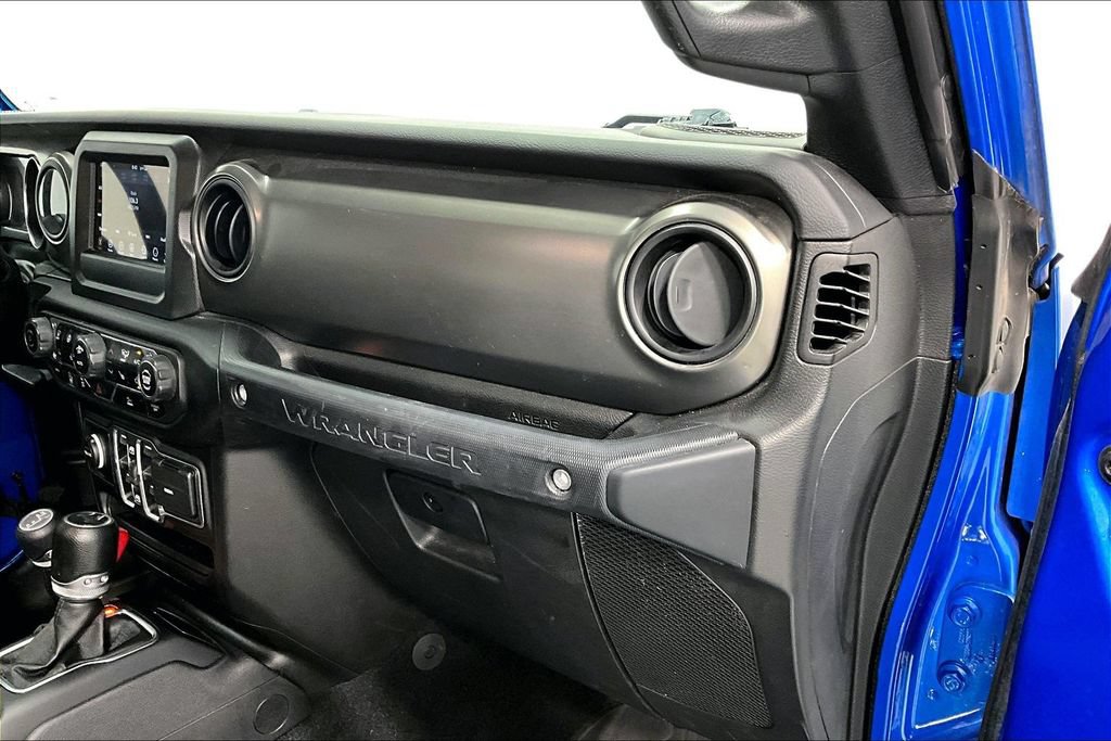 Used 2023 Jeep Wrangler Unlimited Sport AWD/4WD image 19