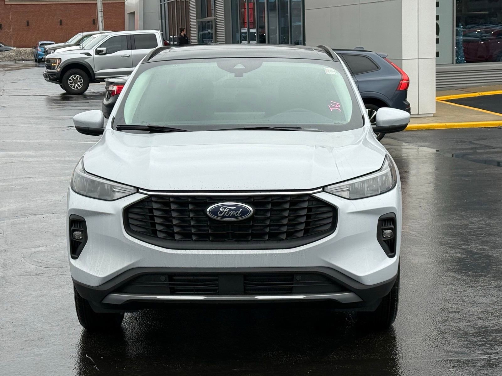 New 2026 Ford Escape SE image 10