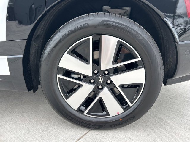 New 2026 Hyundai Ioniq 9 SEL image 9