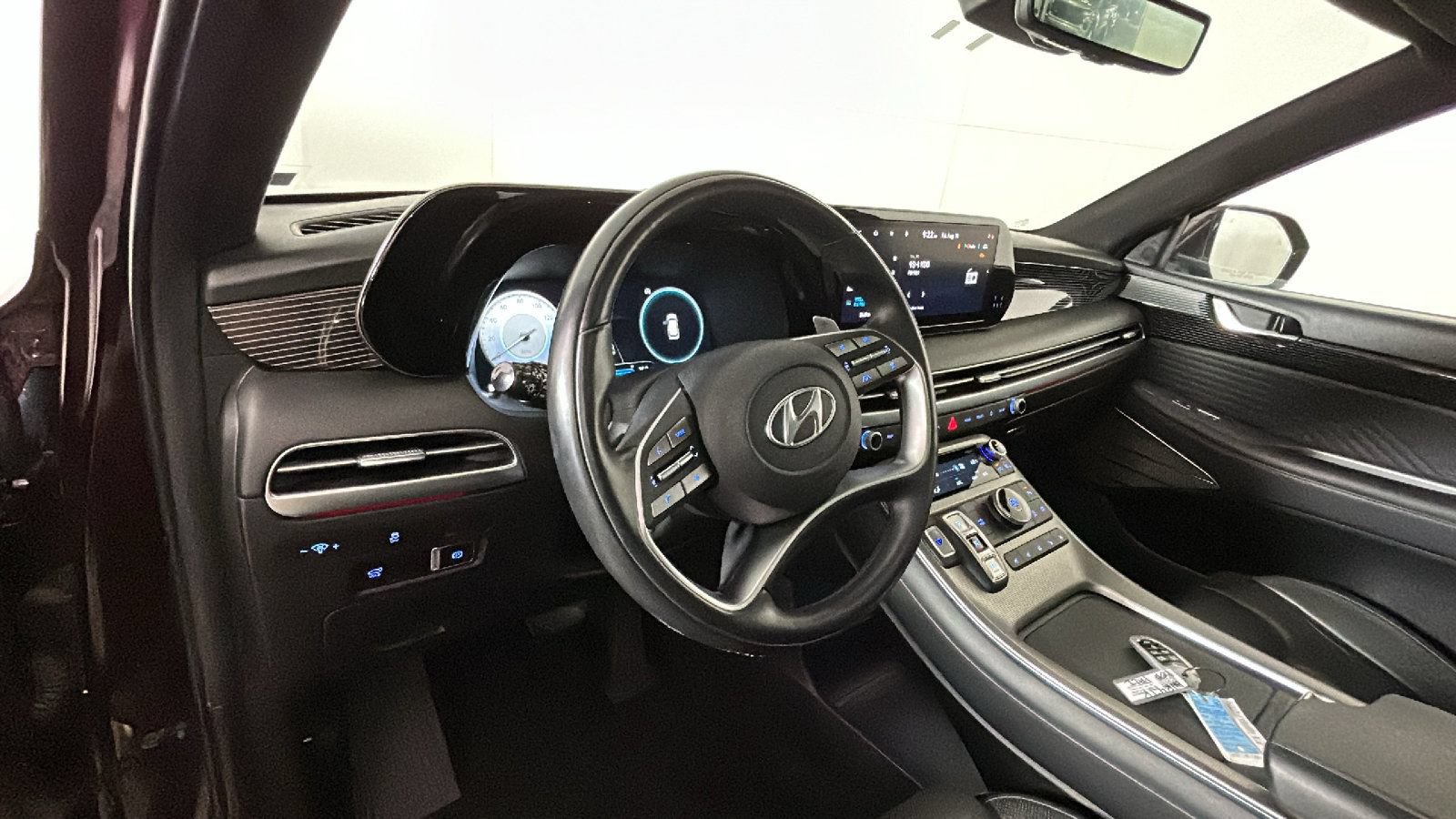 Used 2024 Hyundai Palisade Calligraphy FWD image 16