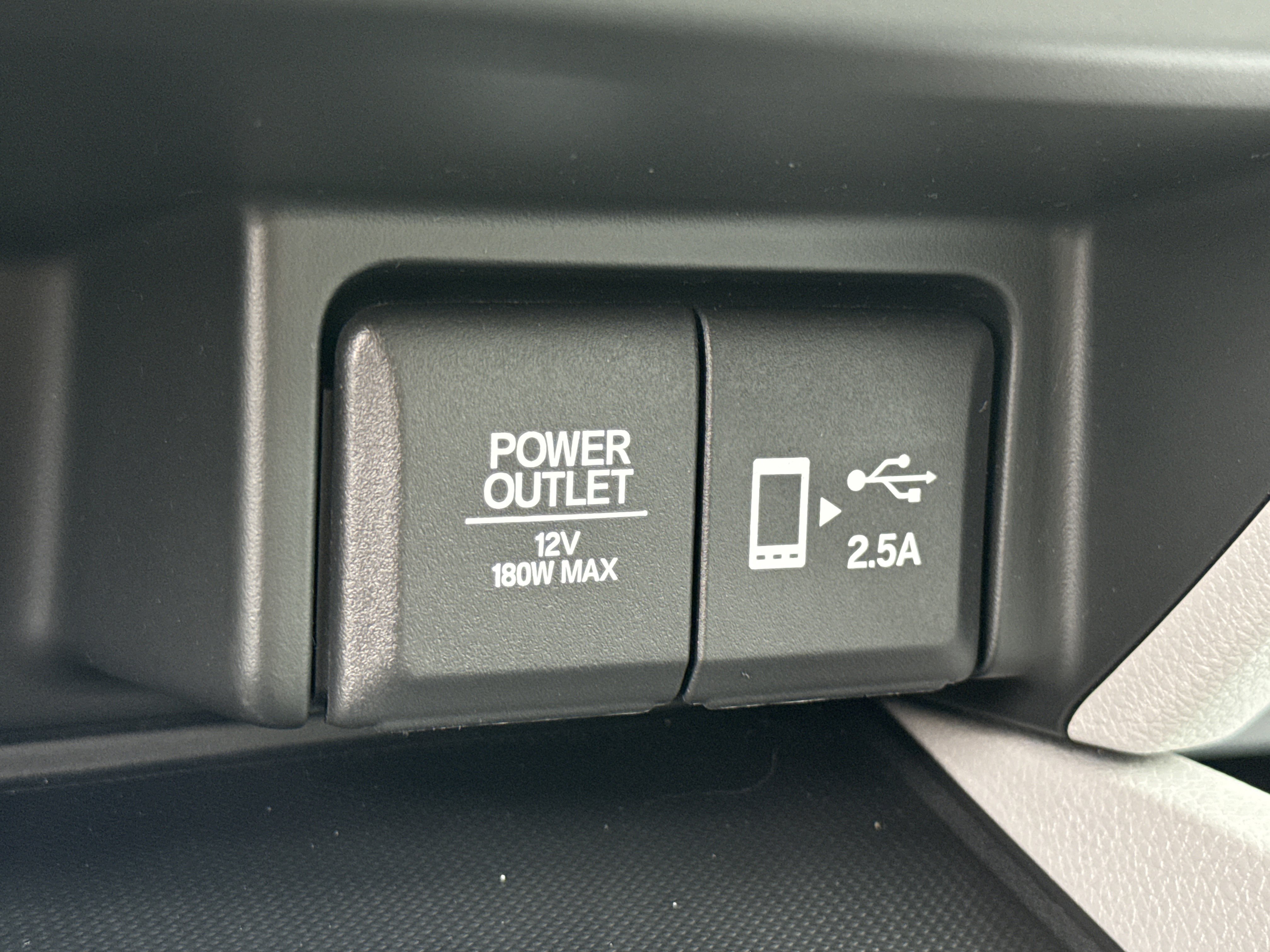 Certified 2019 Honda Pilot Touring image 31