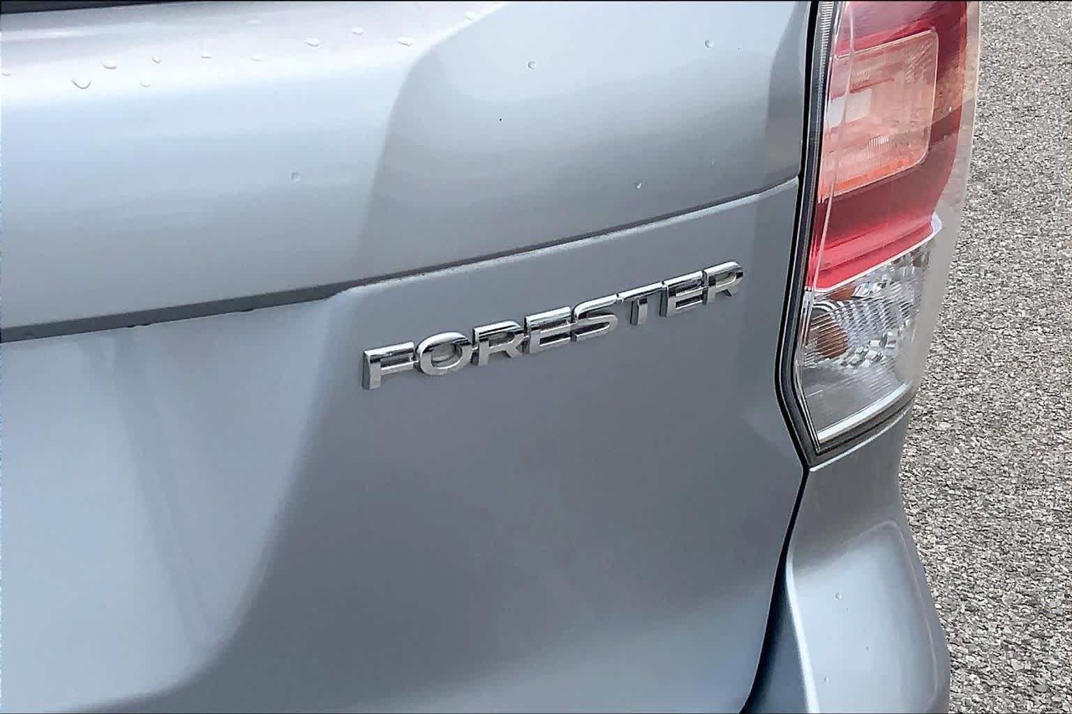 Used 2018 Subaru Forester 2.5i w/ Alloy Wheel Package AWD/4WD image 29