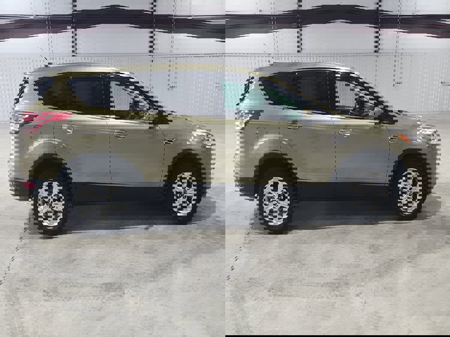 Used 2013 Ford Escape SE image 6