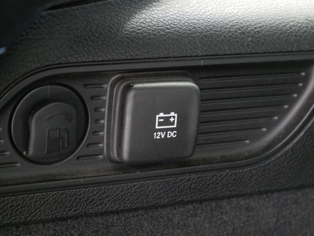 Used 2022 Jeep Grand Cherokee Overland image 20