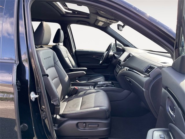 Used 2023 Honda Ridgeline Black Edition image 15