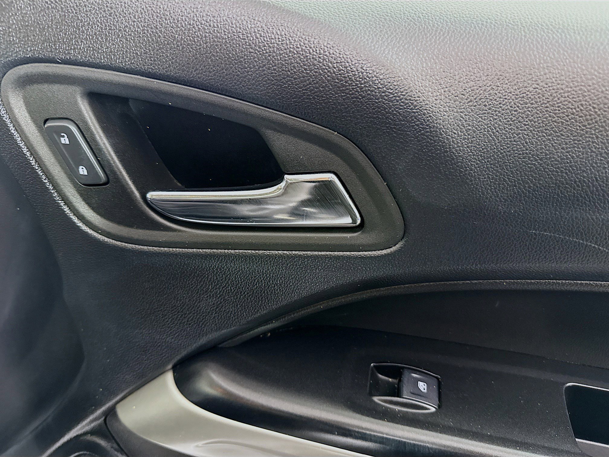 Used 2022 Chevrolet Colorado LT w/ Fleet Safety Package image 30