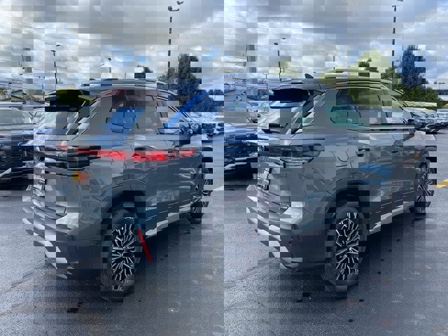 New 2025 Volkswagen Tiguan S image 9