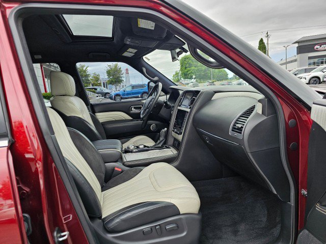 Used 2020 INFINITI QX80 Limited w/ All-Season Package image 12