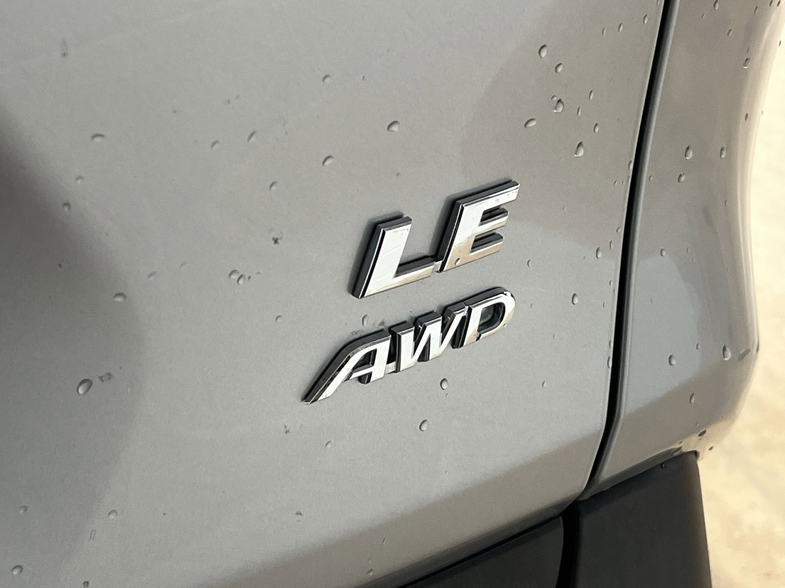 Used 2024 Toyota RAV4 LE image 23