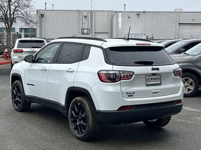 New 2026 Jeep Compass Latitude w/ Sun and Sound Group AWD/4WD image 4
