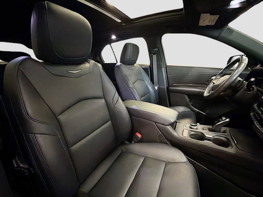 Certified 2024 Cadillac XT4 Sport image 28