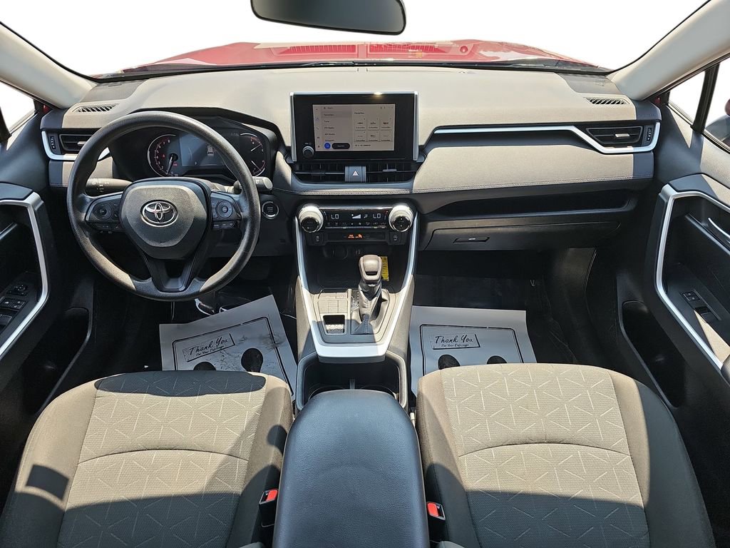 Used 2023 Toyota RAV4 XLE AWD/4WD image 12