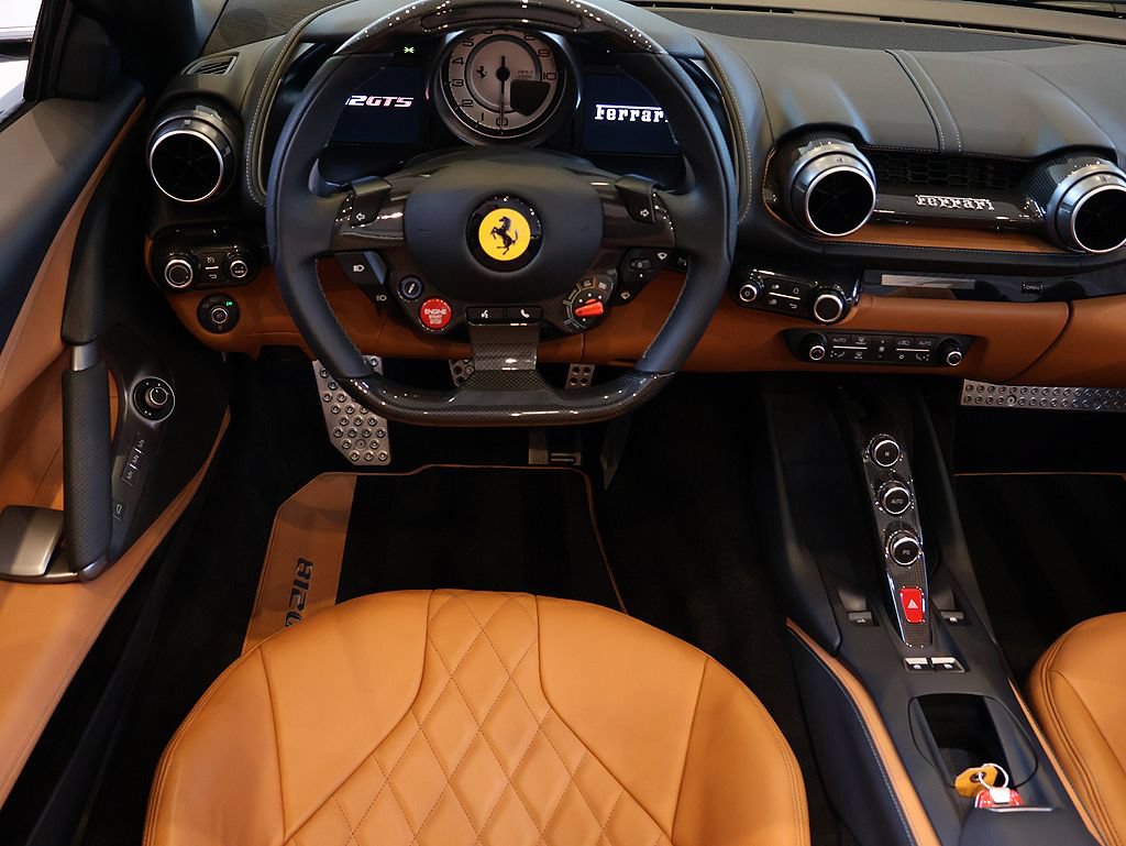 Certified 2022 Ferrari 812 GTS RWD image 6