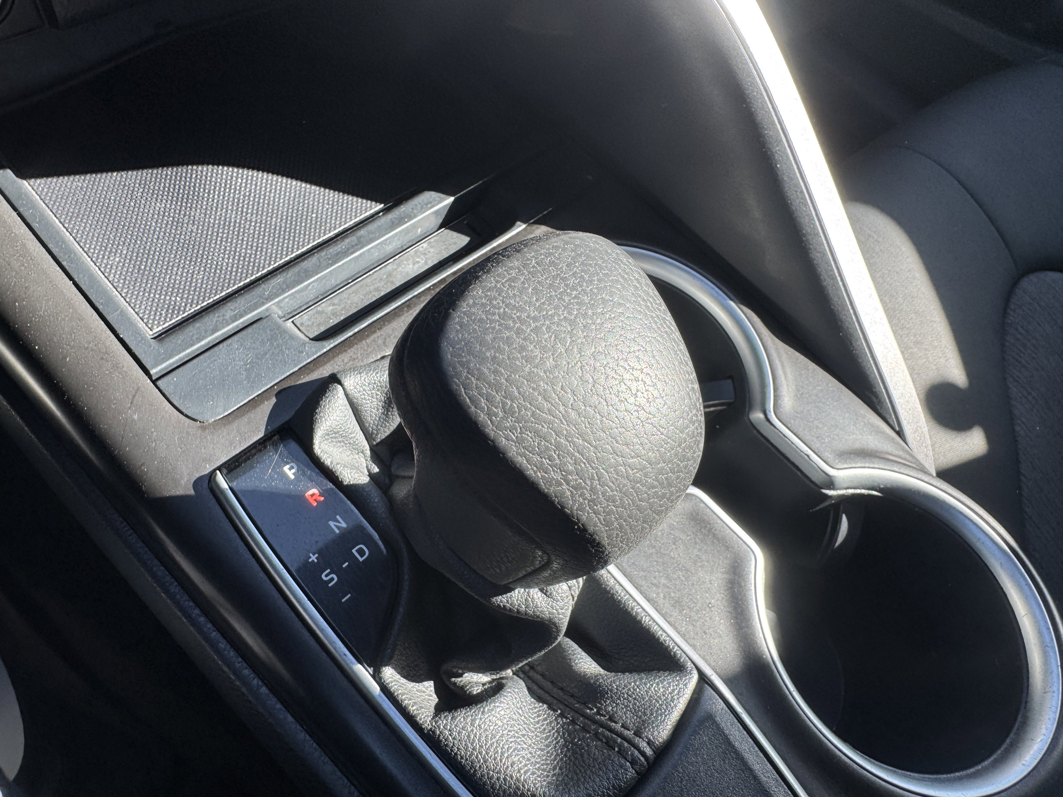 Certified 2021 Toyota Camry LE FWD image 36