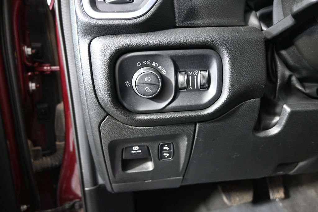 Used 2023 RAM 1500 Laramie AWD/4WD image 24