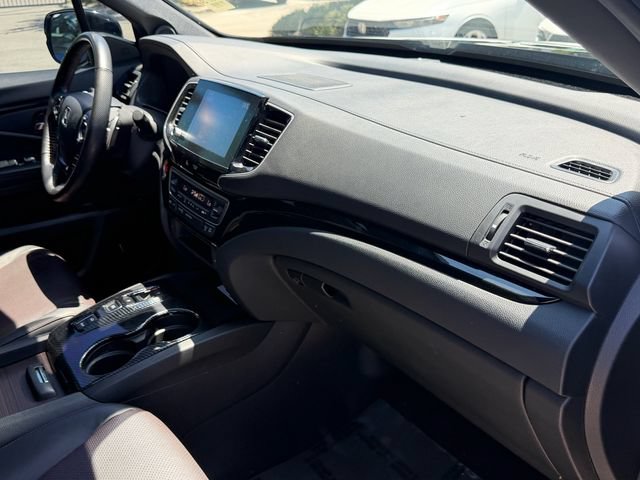 Certified 2023 Honda Ridgeline Black Edition image 19
