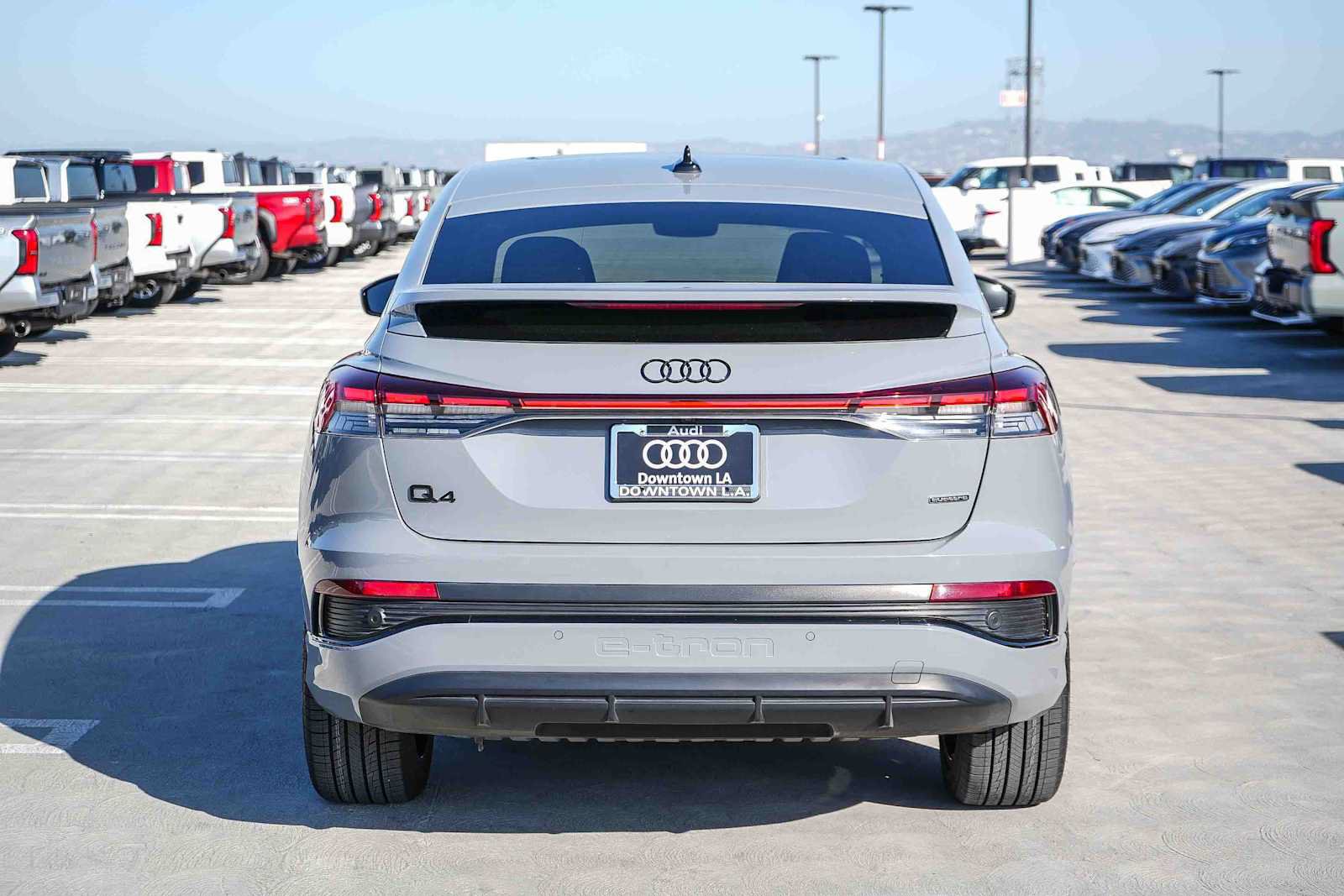 Used 2023 Audi Q4 e-tron Premium Plus w/ Premium Plus AWD/4WD image 8