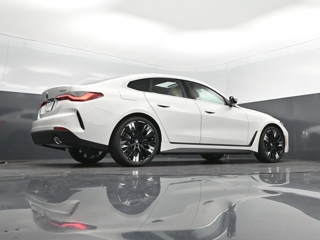 New 2026 BMW 430i w/ Premium Package RWD image 42