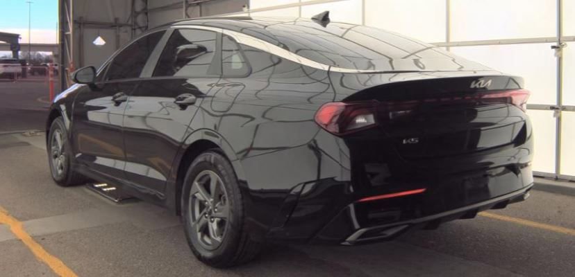 Used 2023 Kia K5 LXS image 4