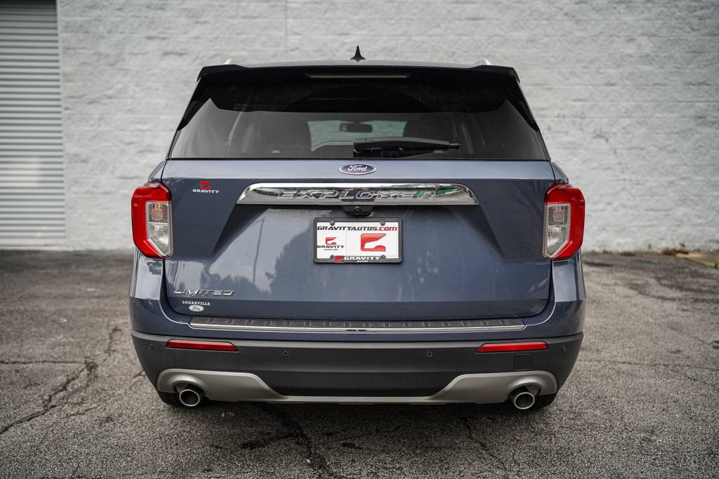 Used 2021 Ford Explorer Limited w/ Equipment Group 301A RWD image 13