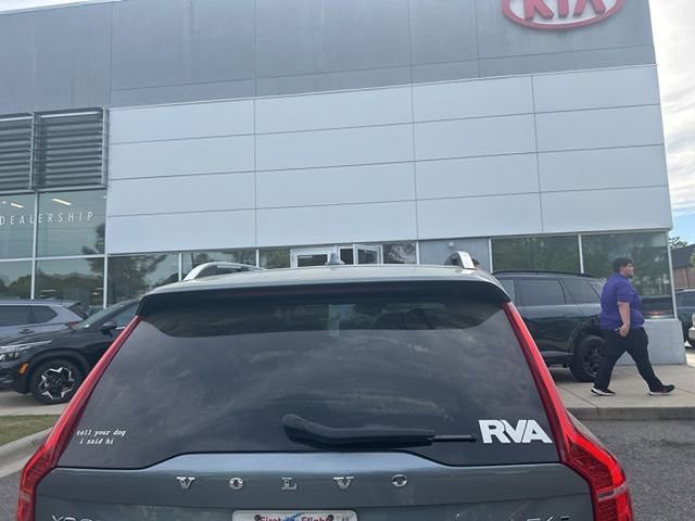 Used 2018 Volvo XC90 T6 Momentum w/ Convenience Package image 6