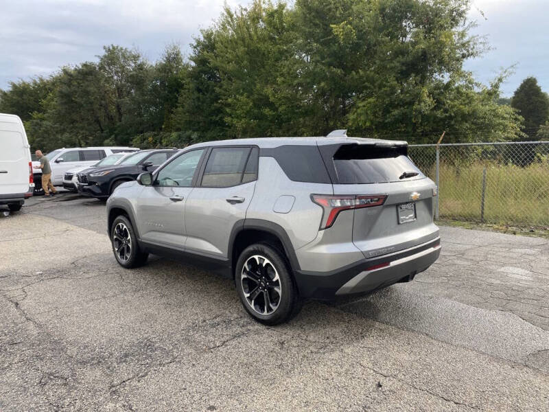 New 2026 Chevrolet Equinox LT image 6