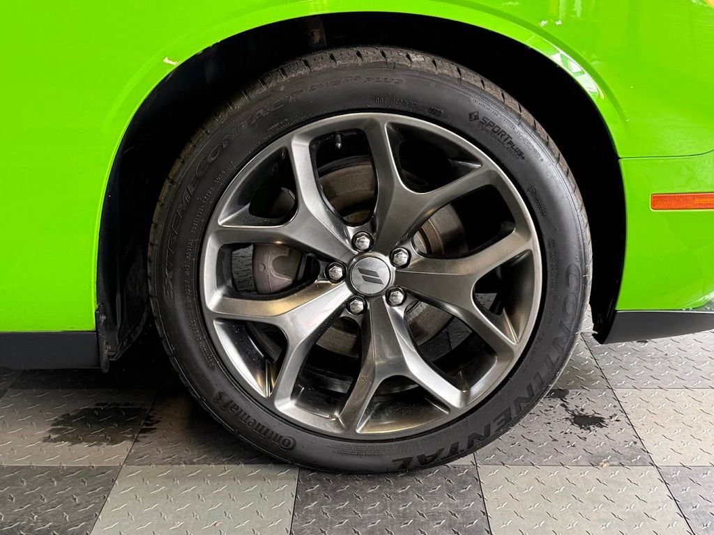 Used 2017 Dodge Challenger SXT Plus image 24