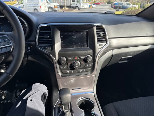 Used 2019 Jeep Grand Cherokee Laredo image 22
