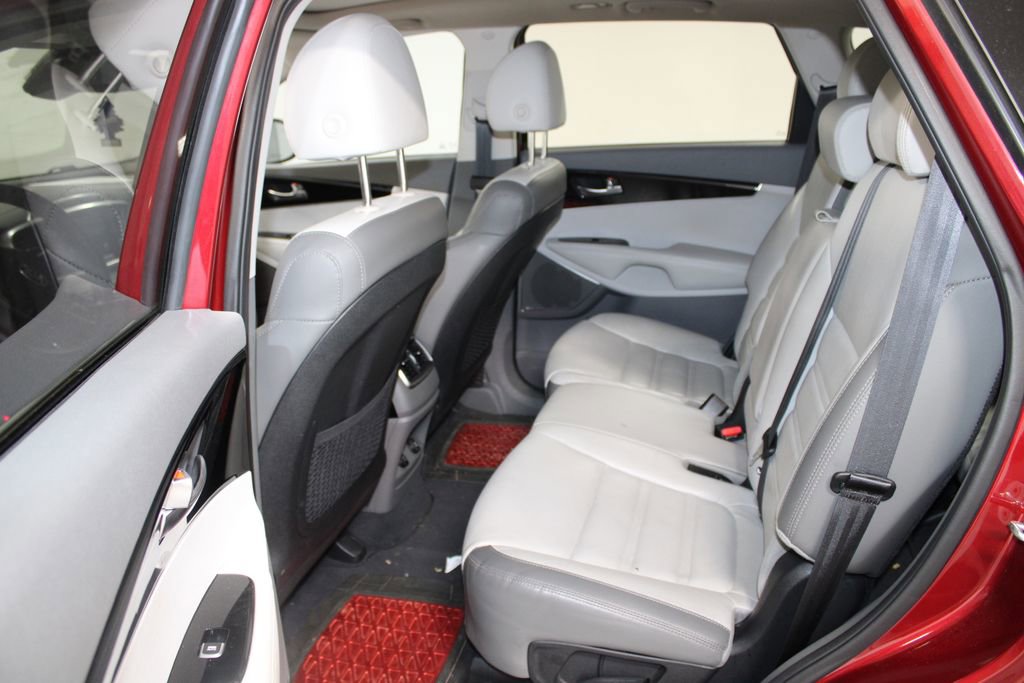 Used 2020 Kia Sorento SX FWD image 18