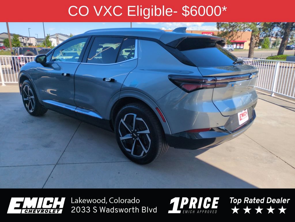 Used 2024 Chevrolet Equinox EV LT FWD image 3