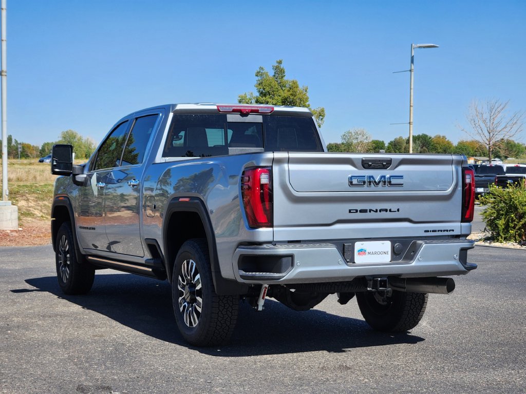 New 2026 GMC Sierra 3500 Denali Ultimate w/ LPO, Black Badging Package AWD/4WD image 2