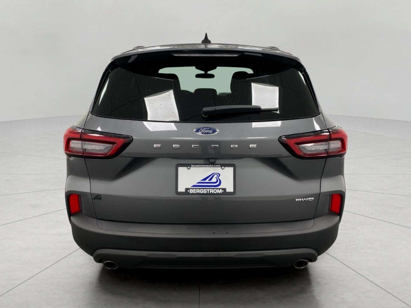 Used 2025 Ford Escape ST-Line AWD/4WD image 5
