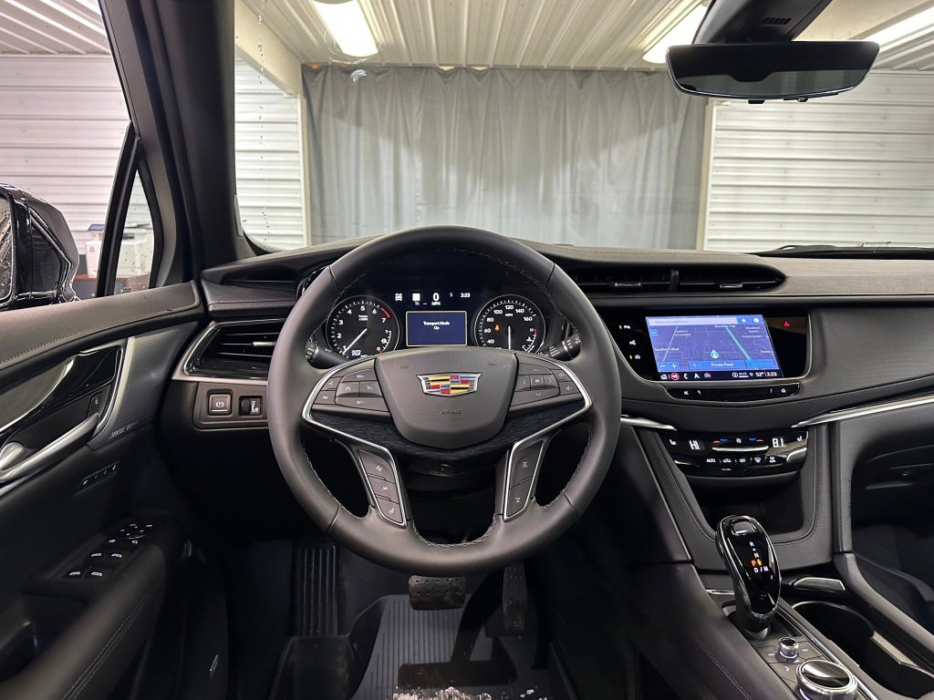 New 2026 Cadillac XT5 Premium Luxury w/ LPO, ONYX Package image 22