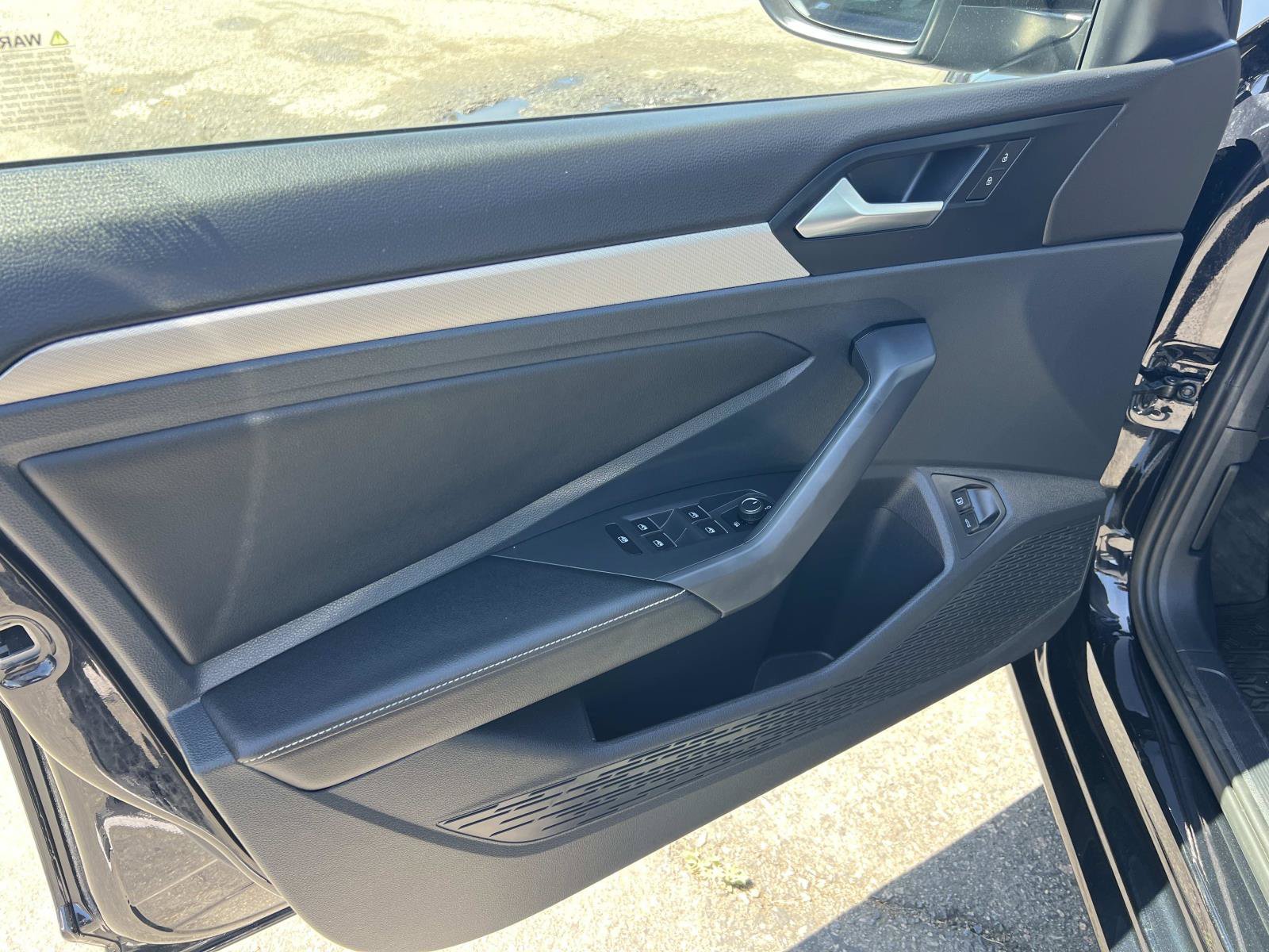 Certified 2023 Volkswagen Jetta S FWD image 6