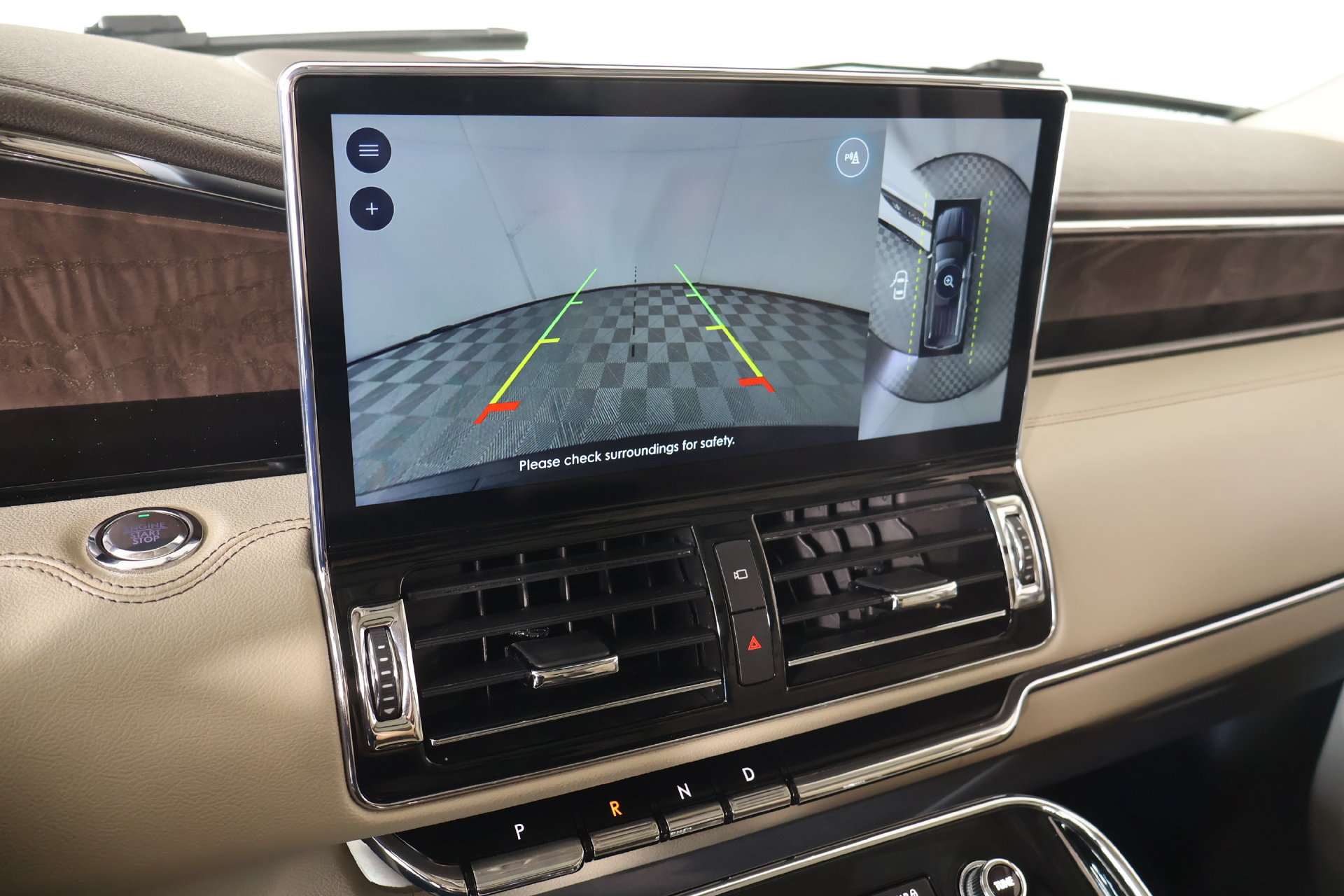 Used 2023 Lincoln Navigator Reserve AWD/4WD image 6