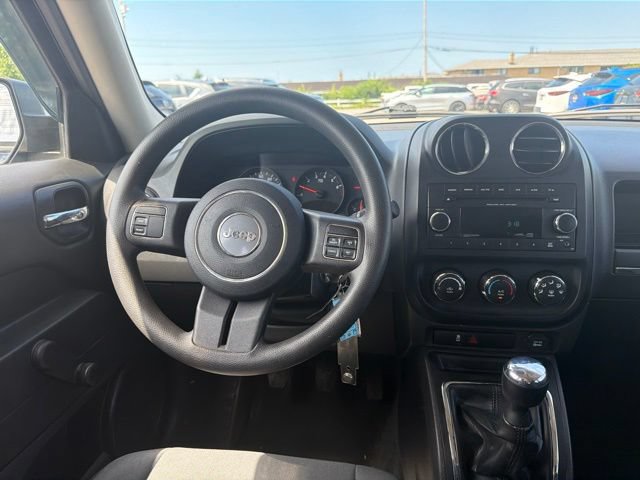Used 2012 Jeep Patriot Sport FWD image 19