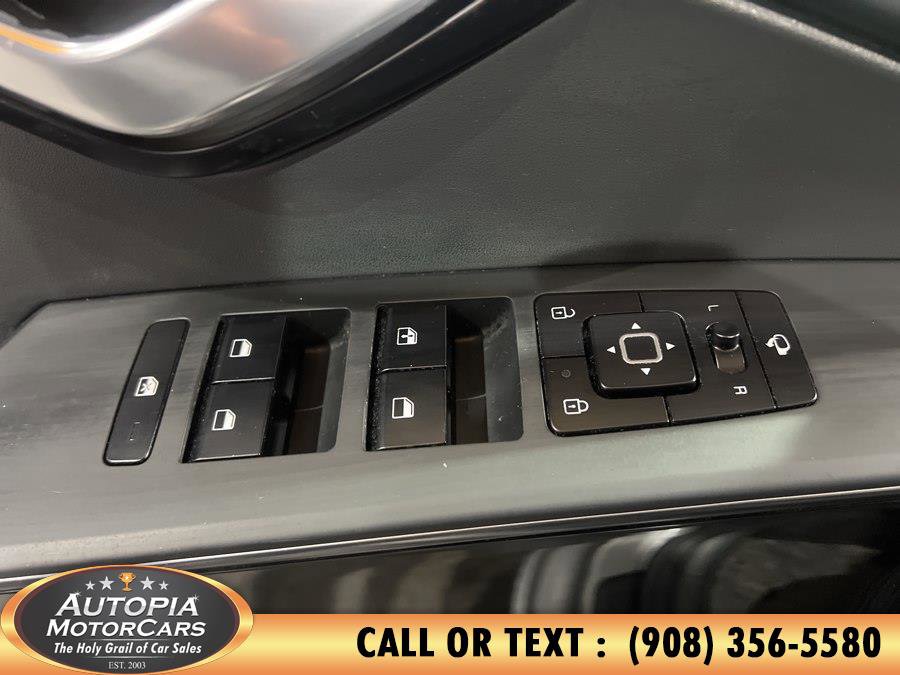 Used 2023 Kia Niro EX Touring FWD image 18