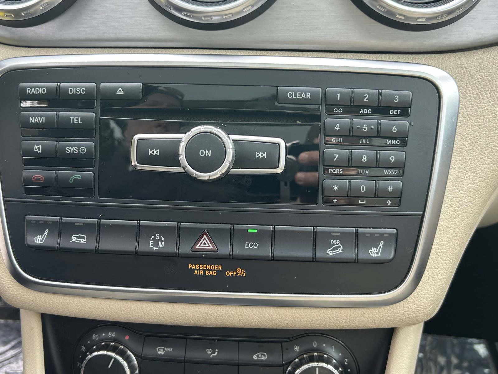 Used 2015 Mercedes-Benz GLA 250 4MATIC image 28