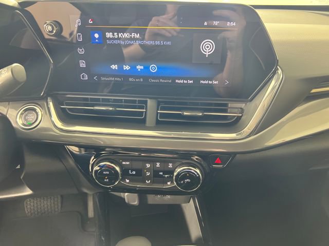 New 2026 Chevrolet Trax ACTIV w/ Driver Confidence Package FWD image 17