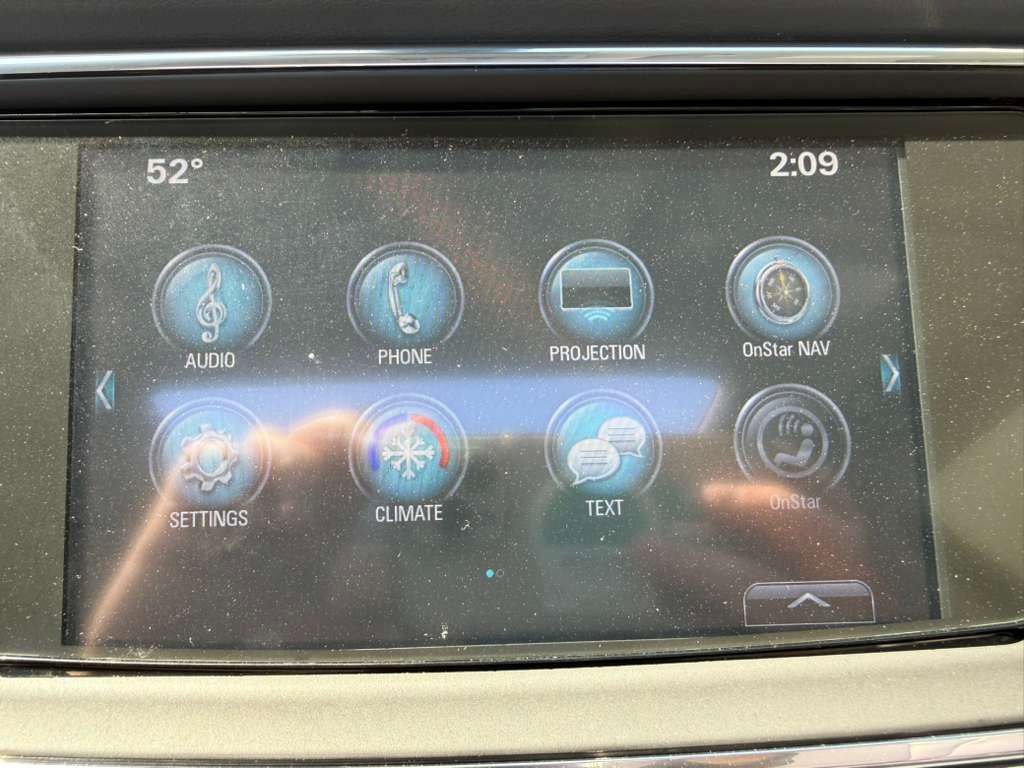 Used 2018 Buick Enclave Premium w/ Experience Buick Package AWD/4WD image 32