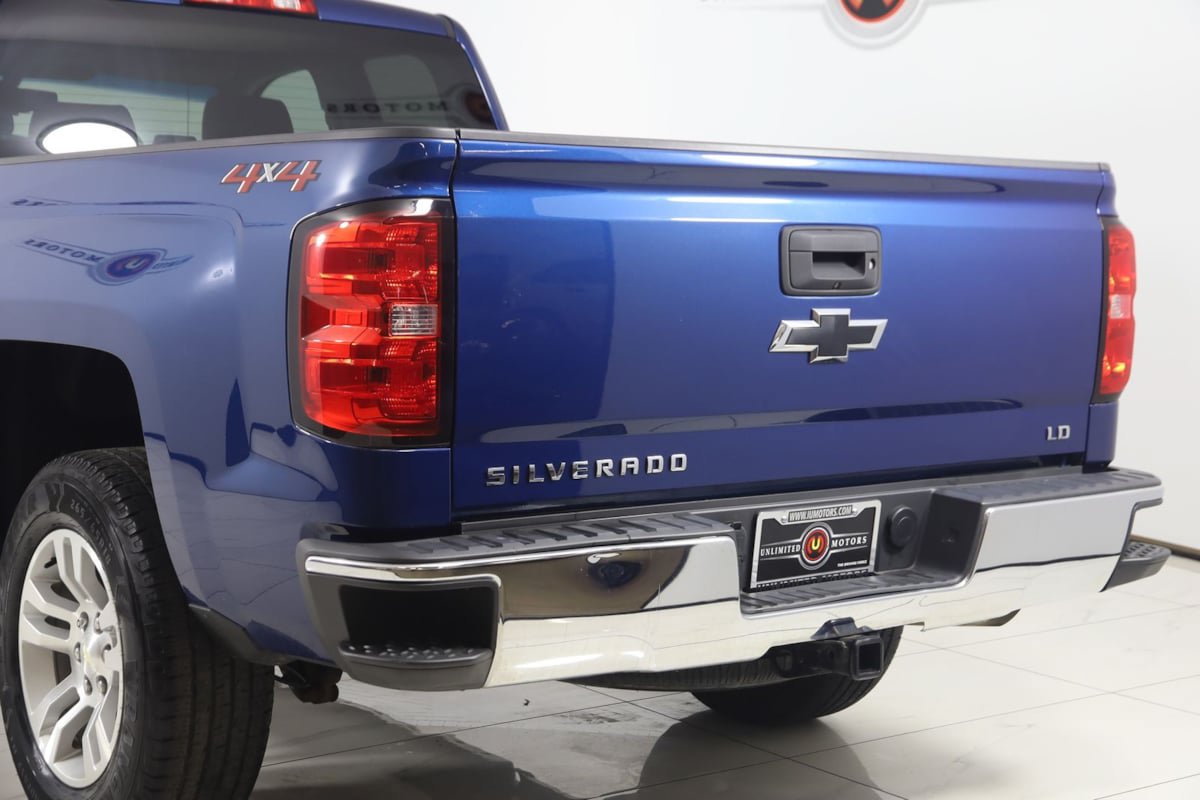 Used 2019 Chevrolet Silverado 1500 LT w/ All Star Edition AWD/4WD image 20