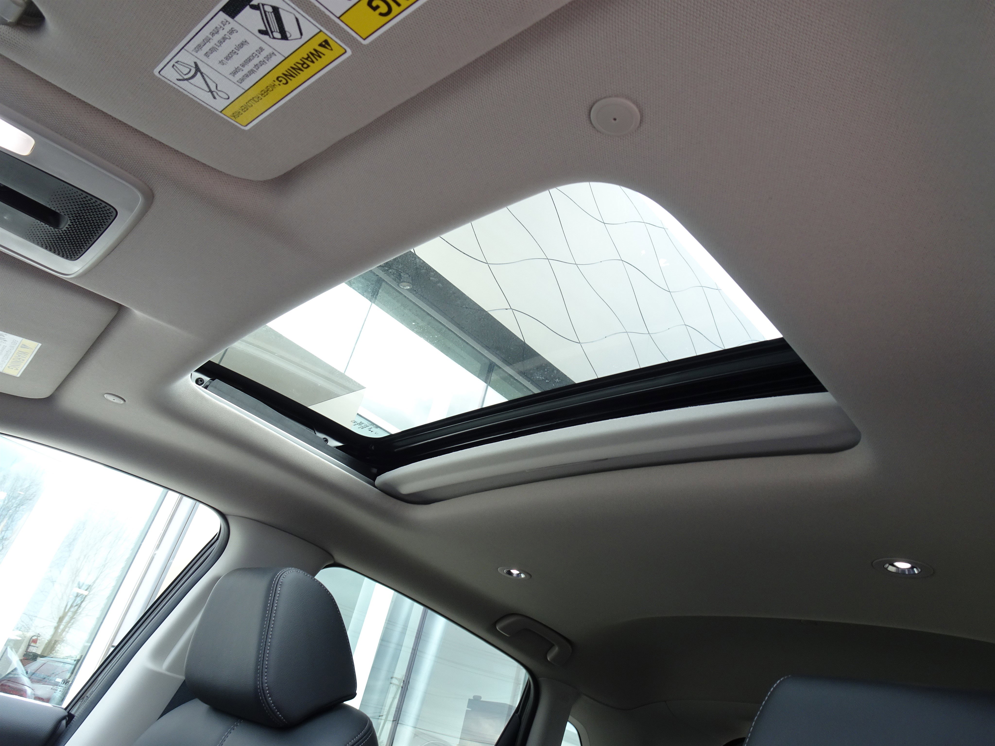 Used 2025 Honda HR-V EX-L image 11