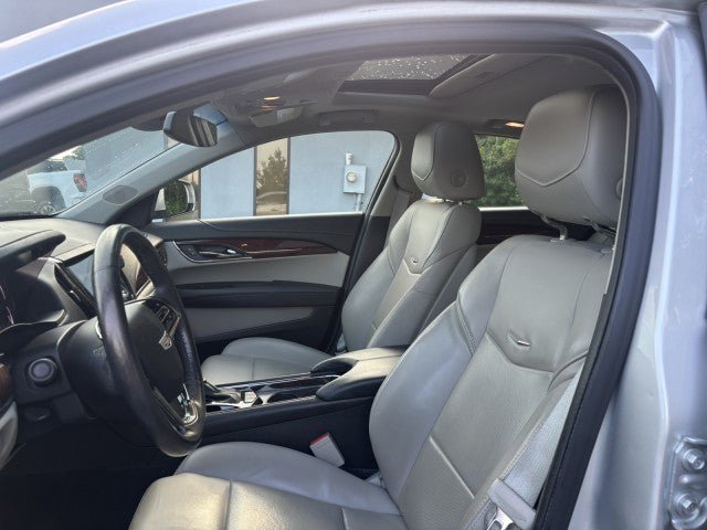 Used 2017 Cadillac ATS Luxury w/ Safety and Security Package RWD image 10