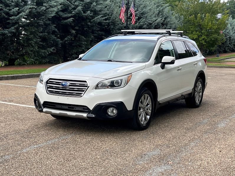 Used 2017 Subaru Outback 3.6R Touring w/ Protection Package #1 AWD/4WD image 25