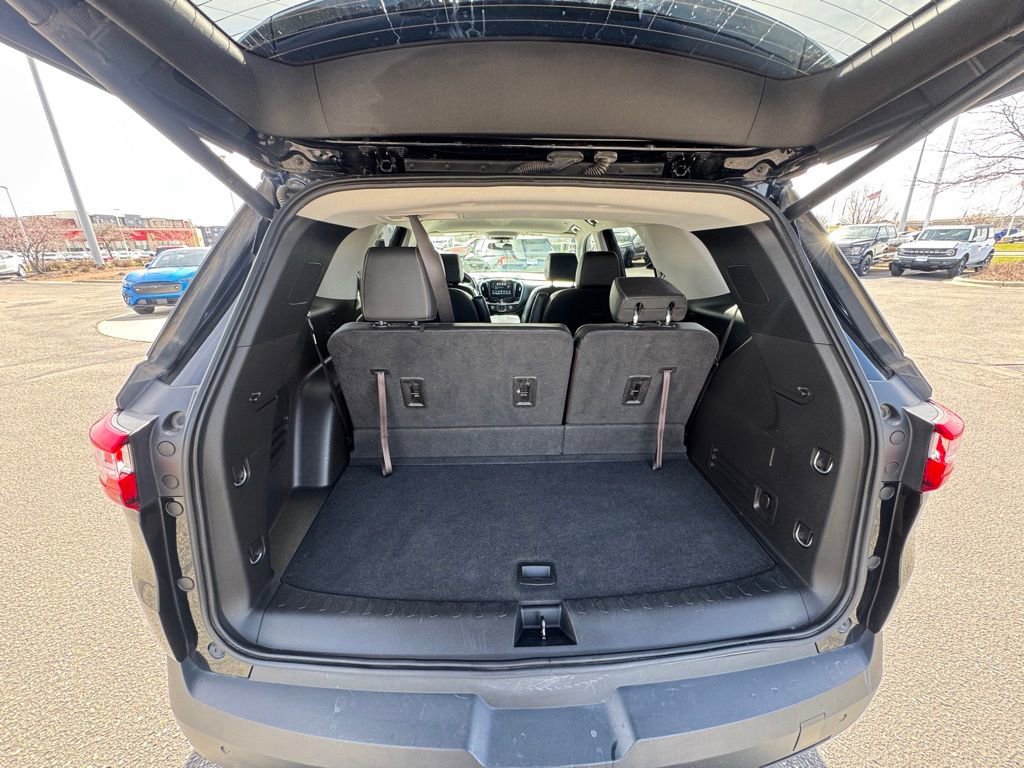 Used 2019 Chevrolet Traverse LT AWD/4WD image 16